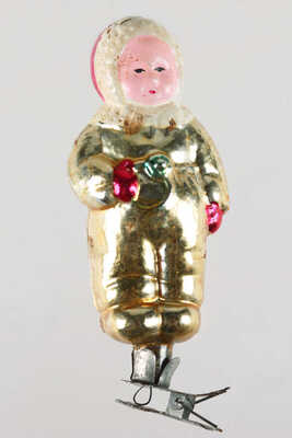 Ёлочная игрушка «Ребенок с погремушкой» (на прищепке). СССР, 1950-е.